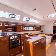 Beneteau Oceanis 60