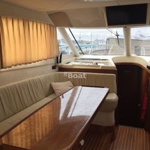 Galeon 330 Fly