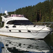 Galeon 330 Fly