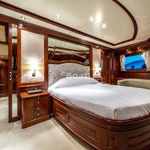 Benetti Classic 120