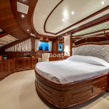 Benetti Classic 120