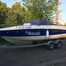 Bayliner 210 Deck Boat