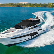 Fairline 50 Squadron