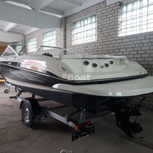 Bayliner 215 Bowrider