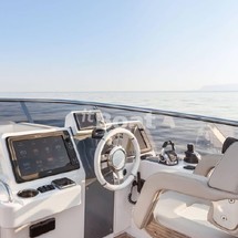 Azimut Magellano 66