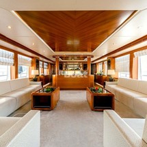 Majesty Yachts 105