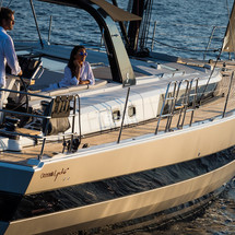 Beneteau Oceanis Yacht 62