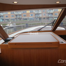 Contest Yachts 52MC Flybridge