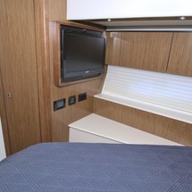 Cruisers Yachts 48 Cantius