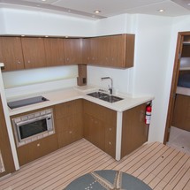 Cruisers Yachts 48 Cantius