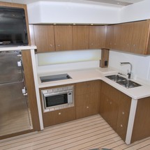 Cruisers Yachts 48 Cantius