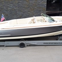 Chris-Craft Launch 27