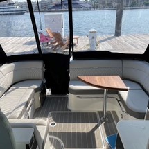 Sea Ray 370 Sundancer