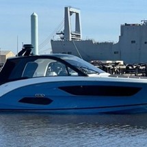 Sea Ray 370 Sundancer