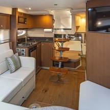 Sea Ray Sundancer 350