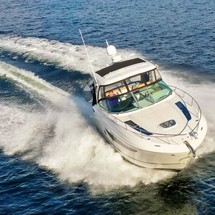 Sea Ray Sundancer 350