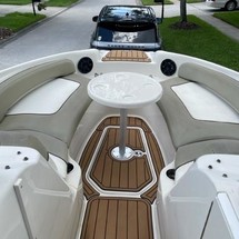 Sea Ray 240 Sundeck