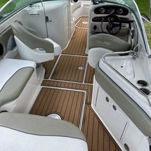 Sea Ray 240 Sundeck