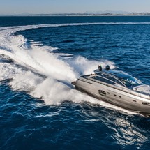 Pershing 62