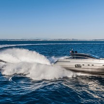 Pershing 62