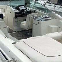 Sea Ray 270 SLX