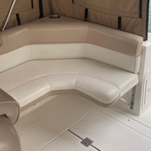 Cruisers yachts 3070 rogue