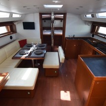 Beneteau Oceanis 48