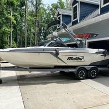 Malibu Wakesetter 23 LSV