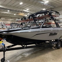 Malibu Wakesetter 23 LSV