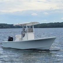 Hydra-sports bay bolt 2000 center console