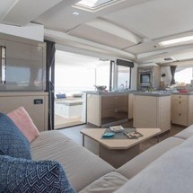 Fountaine Pajot Saona 47