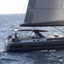 Beneteau Oceanis Yacht 62