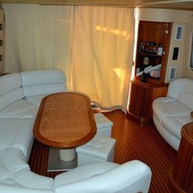 Azimut 46