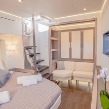 Fountaine Pajot Power 67