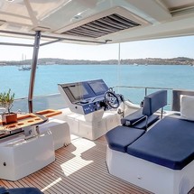 Fountaine Pajot Power 67