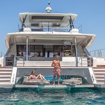 Fountaine Pajot Power 67