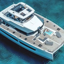 Fountaine Pajot Power 67