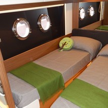 Absolute Navetta 52