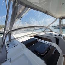 Hanse 548