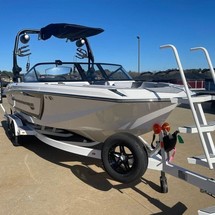 Super Air Nautique GS24