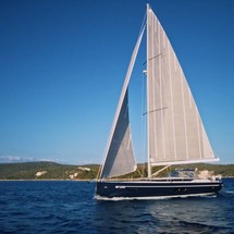 Bavaria Cruiser 57