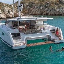 Fountaine Pajot Astréa 42