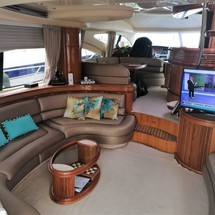 Azimut 68