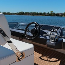 Galeon 360 FLY