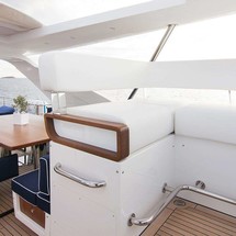 Azimut Grande 30 METRI