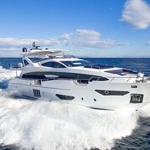 Azimut Grande 30 METRI