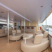 Luxury motor yacht pearl 60