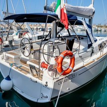 Beneteau Oceanis 35.1