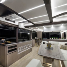 Galeon 640 FLY