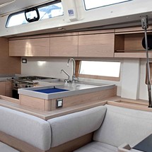 Beneteau Oceanis 51.1